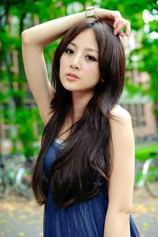 国产清纯美女在线,网络世界中的清新使者
